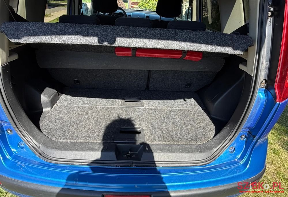2006' Nissan Note 1.6 More photo #5