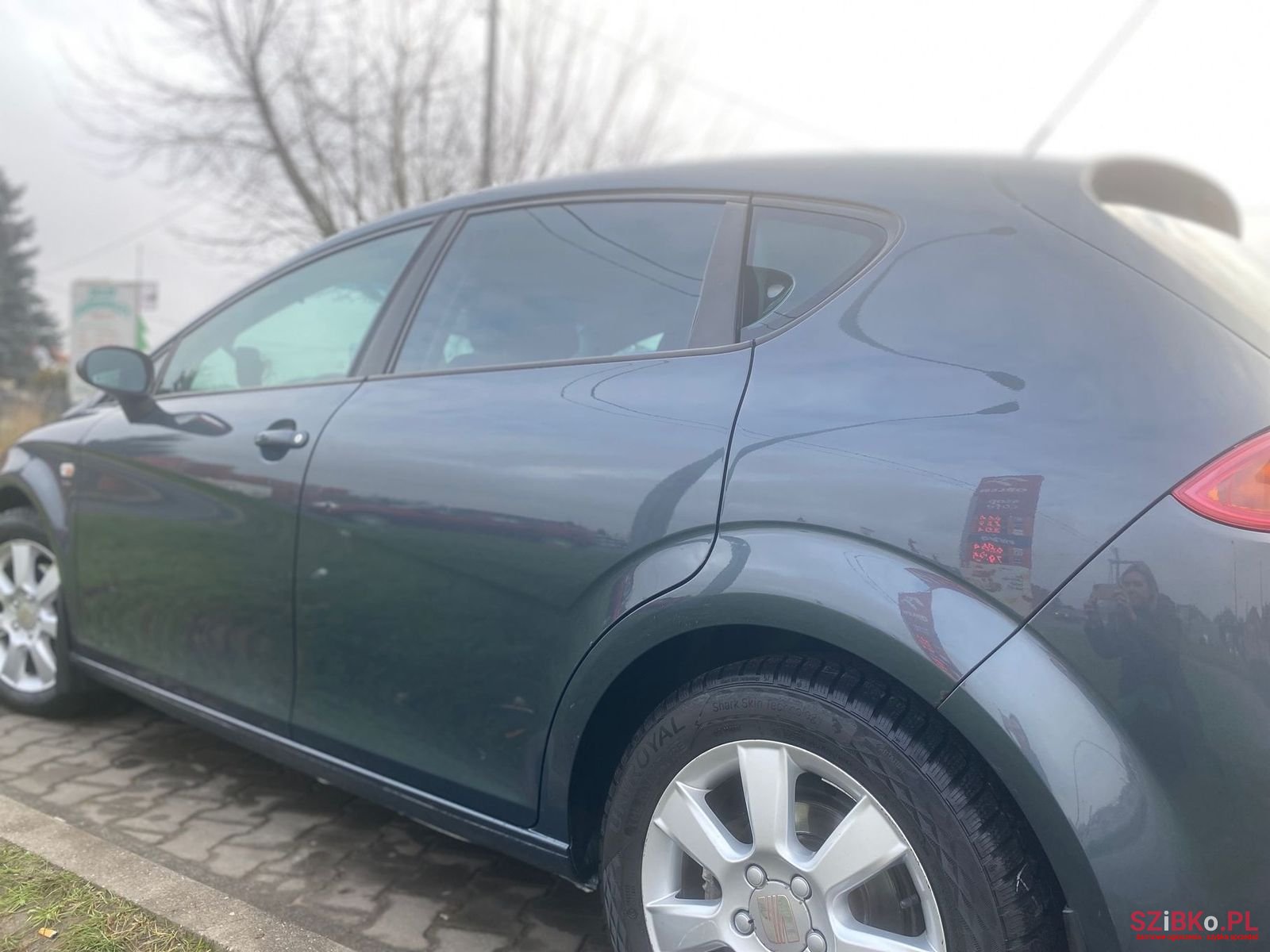 2008' SEAT Leon photo #6