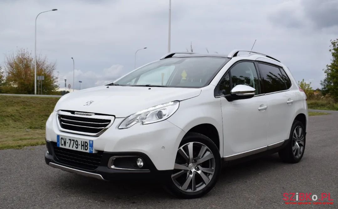 2013' Peugeot 2008 photo #2