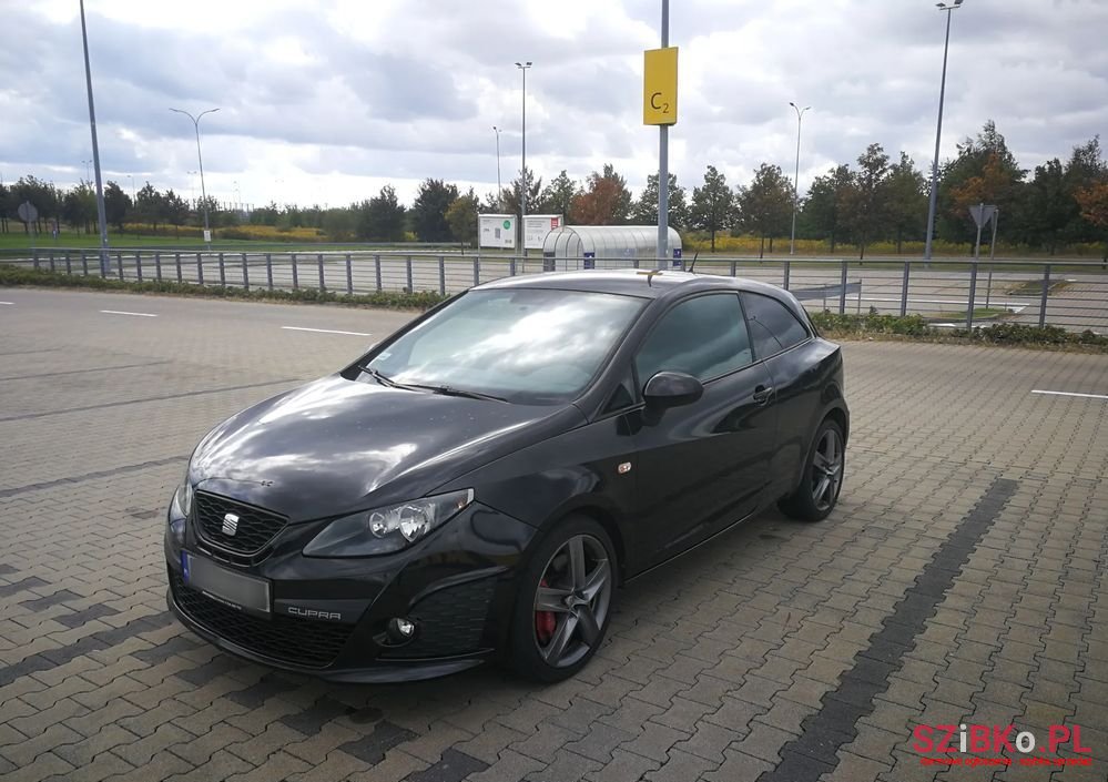 2012' SEAT Ibiza Sc 1.4 Tsi Cupra Dsg photo #1