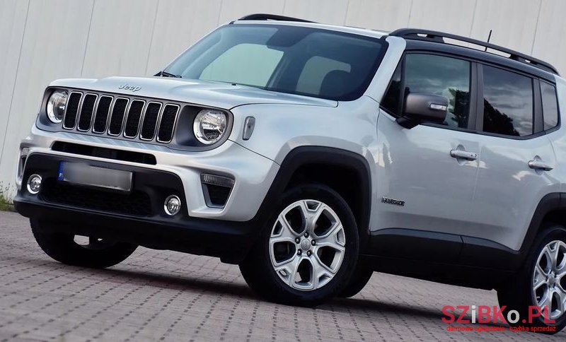 2019' Jeep Renegade photo #1