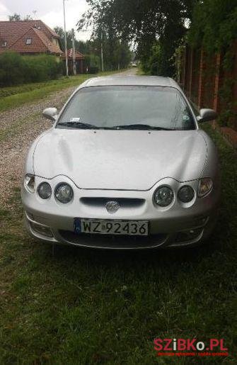 2000' Hyundai Coupe photo #2