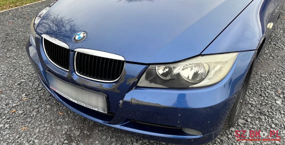 2008' BMW 3 Series 318D photo #5