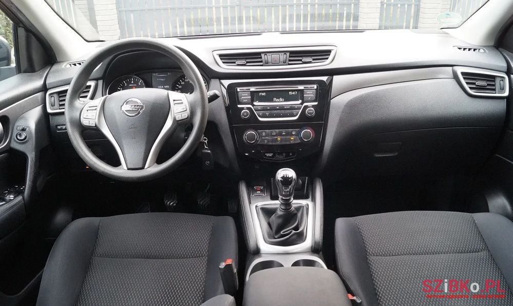 2016' Nissan Qashqai 1.2 Dig-T N-Vision photo #6