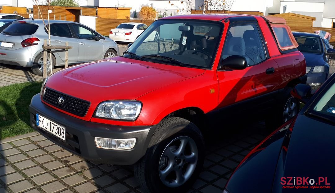 1998' Toyota RAV4 photo #1