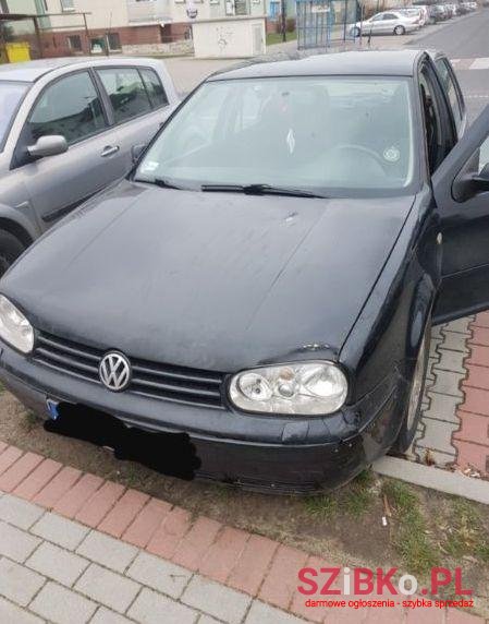 1998' Volkswagen Golf photo #1
