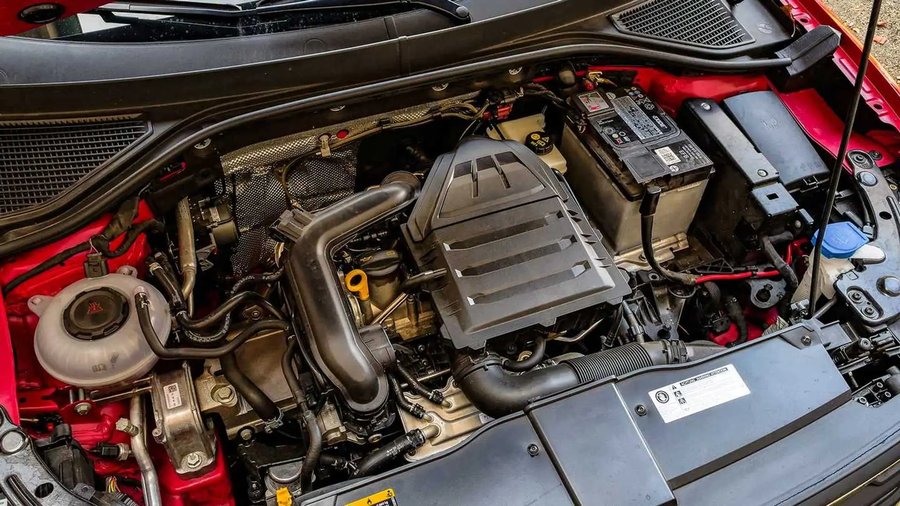 VW T-Roc engine