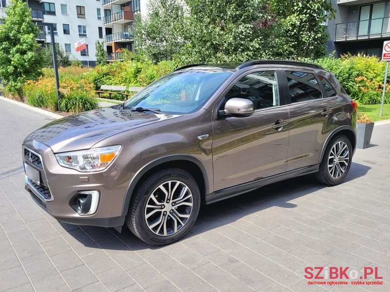 2016' Mitsubishi ASX photo #1