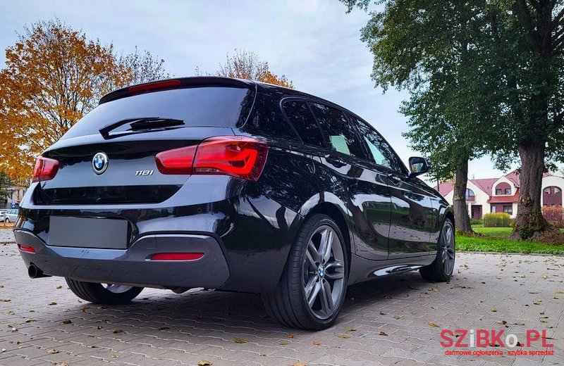 2019' BMW 1 Series 118I M Sport Shadow photo #4