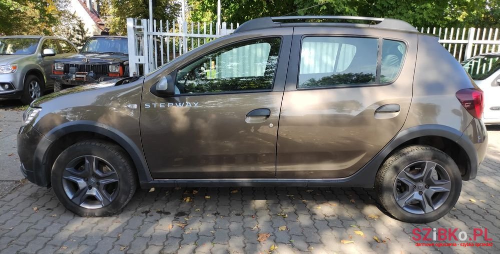 2017' Dacia Sandero Stepway photo #5