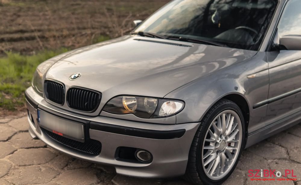 2004' BMW 3 Series 320D photo #5