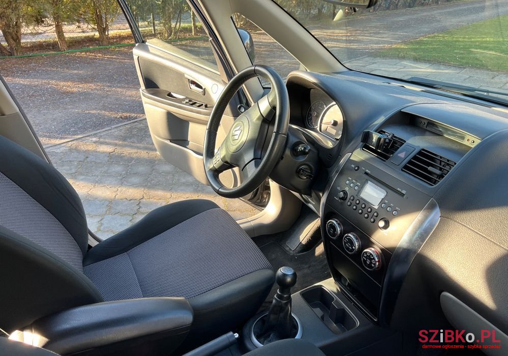 2007' Suzuki SX4 photo #6