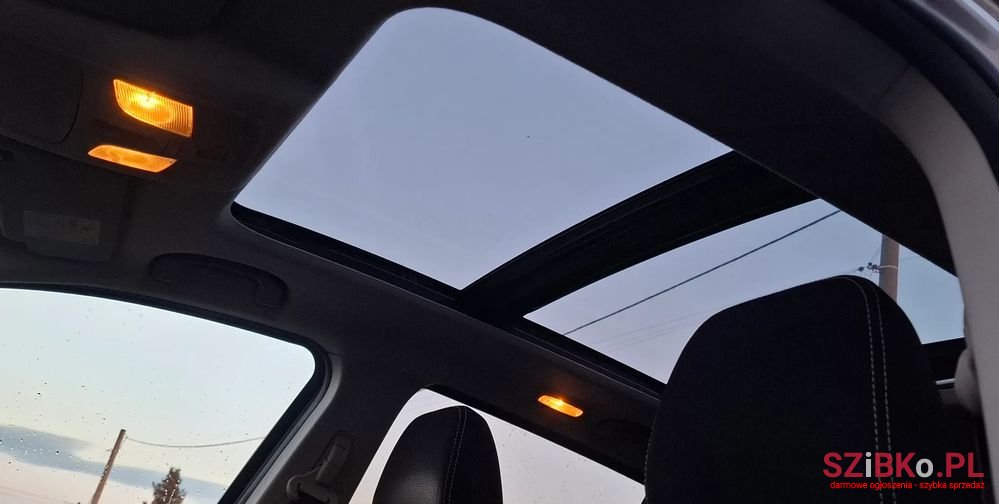 2013' Suzuki SX4 S-Cross photo #5