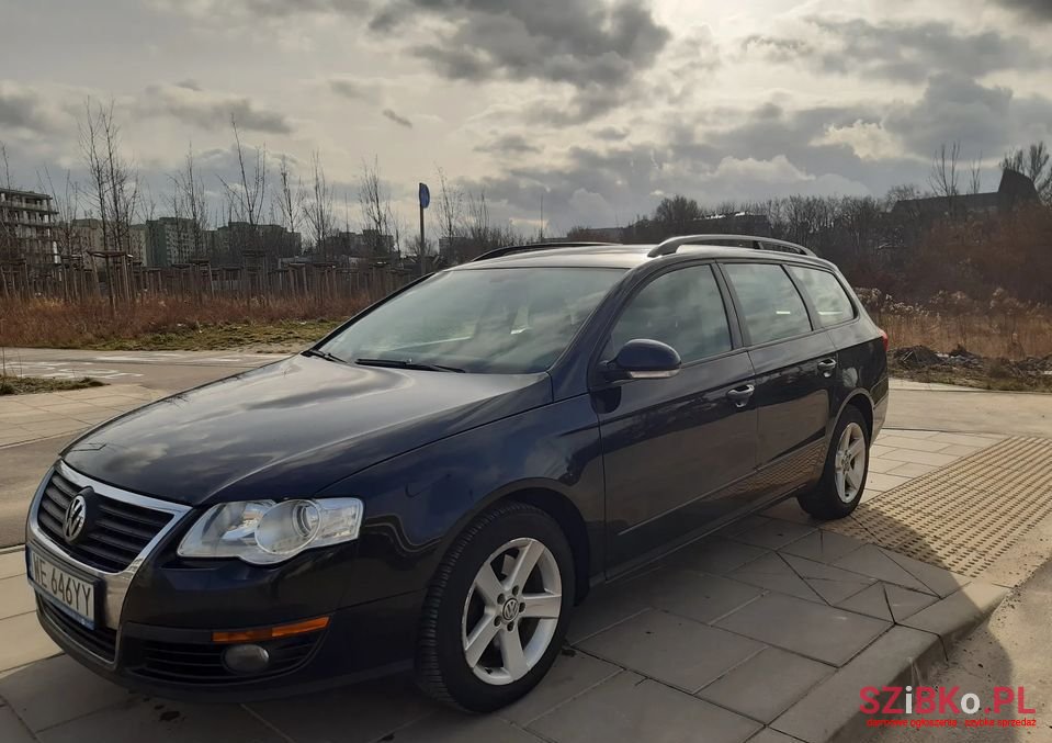 2006' Volkswagen Passat photo #2