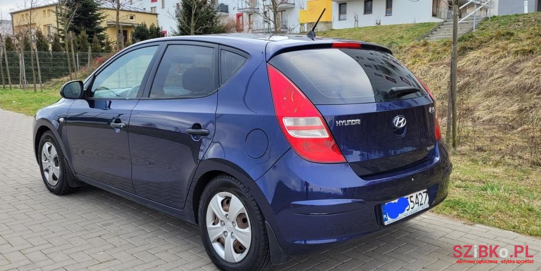 2010' Hyundai i30 photo #5