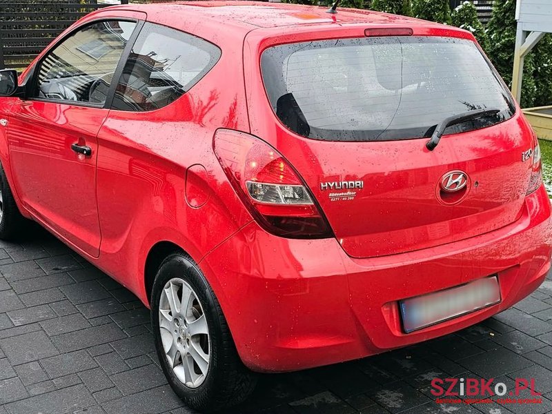 2009' Hyundai i20 1.2 Comfort photo #5