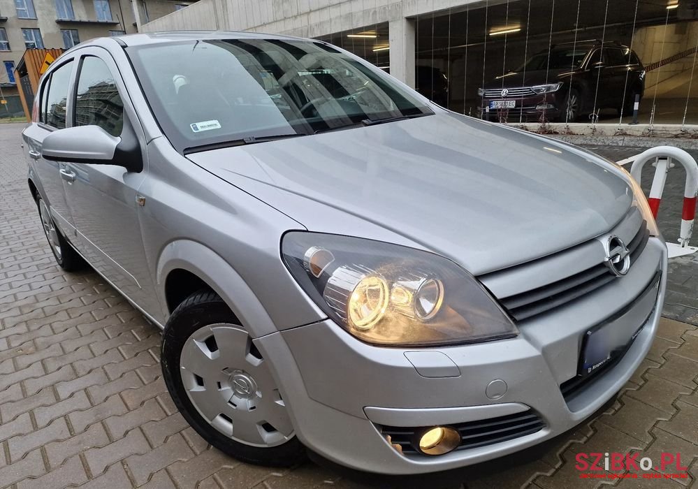 2006' Opel Astra Iii 1.6 Elegance photo #3