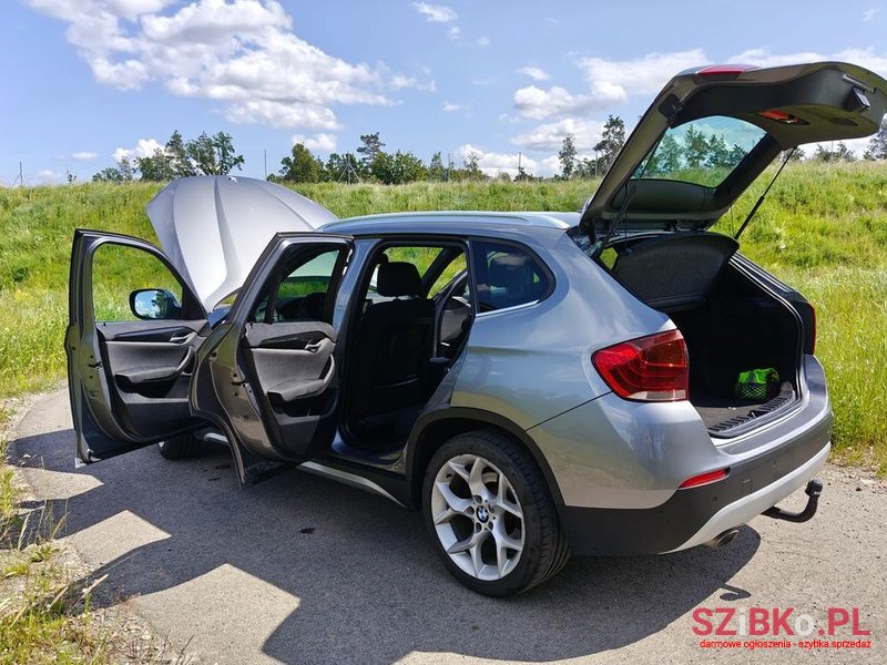2011' BMW X1 photo #5