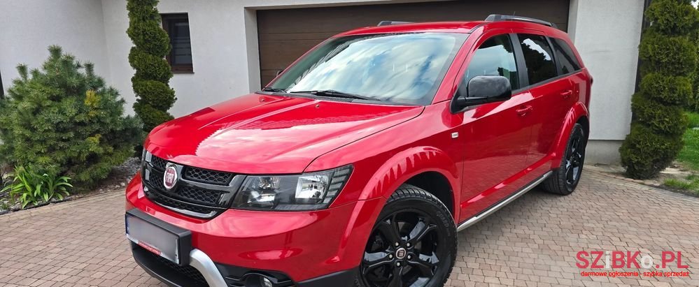 2015' Fiat Freemont photo #2