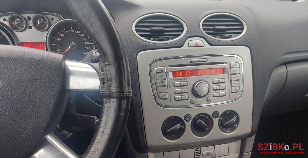 2008' Ford Focus photo #6