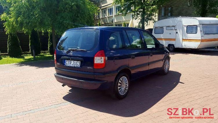 2005' Opel Zafira photo #2