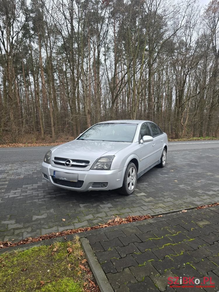 2005' Opel Vectra 2.2 Sport photo #1