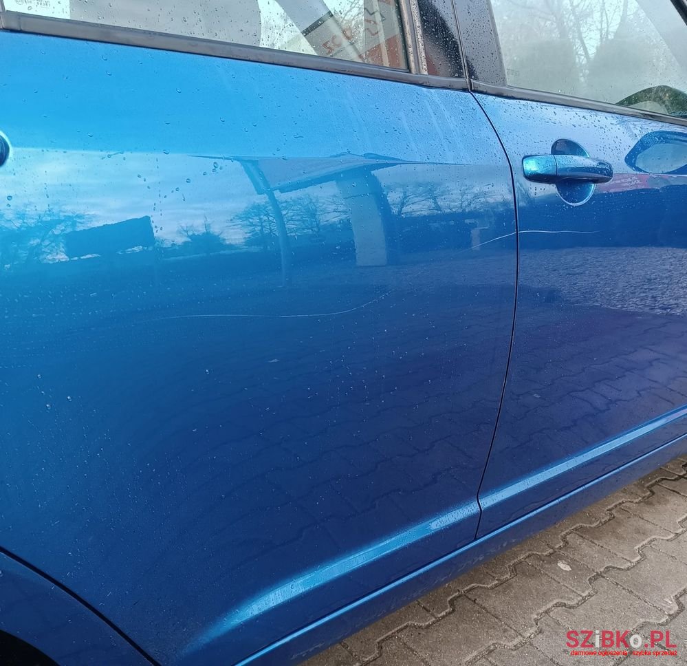 2007' Suzuki Swift photo #6