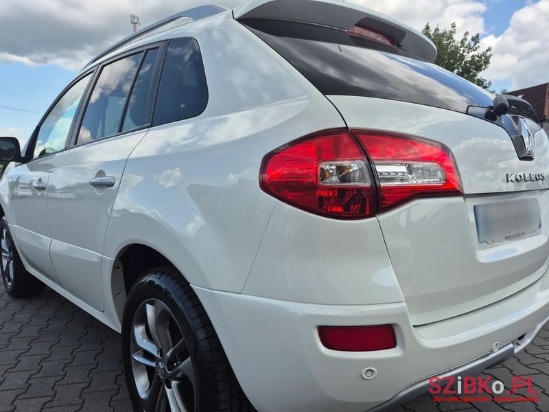 2012' Renault Koleos photo #5