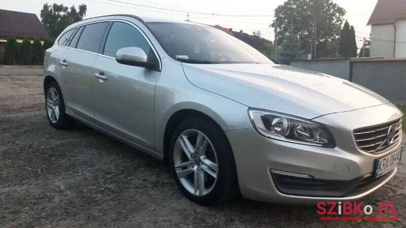 2014' Volvo V60 photo #2