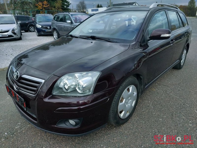 2007' Toyota Avensis photo #4