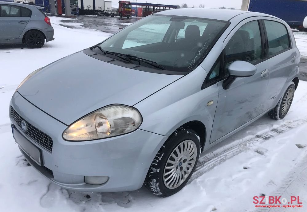 2006' Fiat Punto photo #4