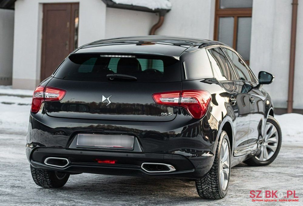2017' Citroen DS5 photo #3