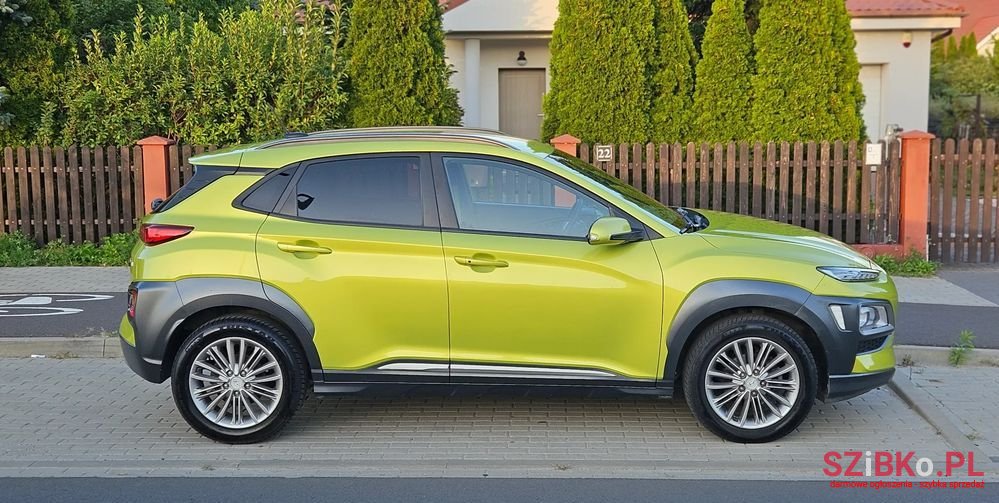 2018' Hyundai Kona 1.0 T-Gdi Style photo #2