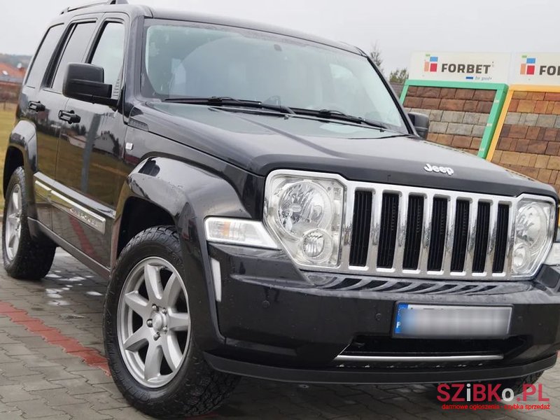 2010' Jeep Cherokee 2.8 Crd Limited photo #1