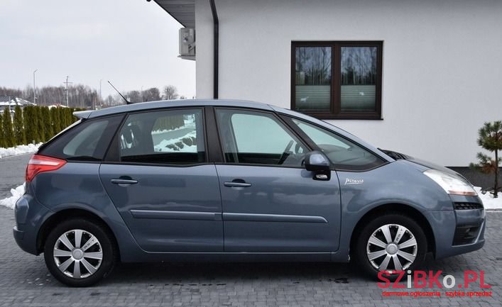 2007' Citroen C4 Picasso photo #2
