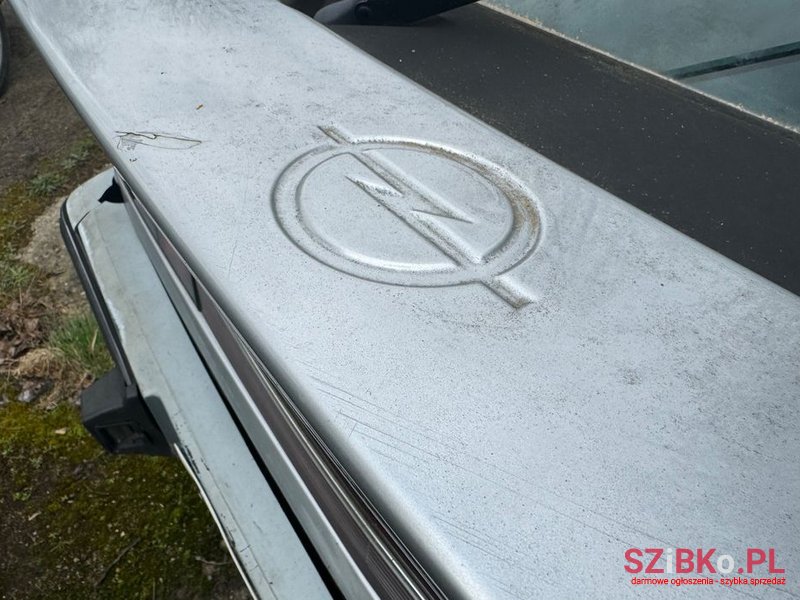 1985' Opel Monza photo #4