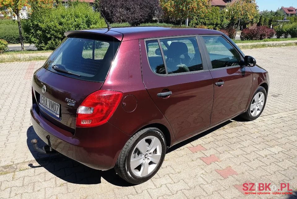 2010' Skoda Fabia photo #4