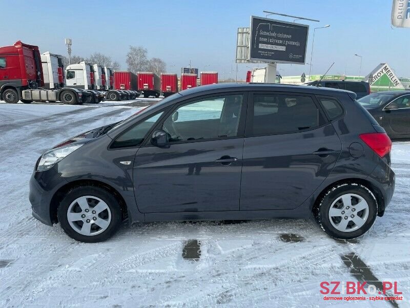 2017' Kia Venga photo #4