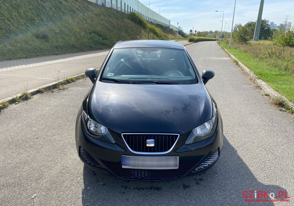 2009' SEAT Ibiza photo #2