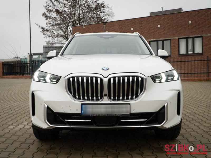 2024' BMW X5 Xdrive40D photo #1