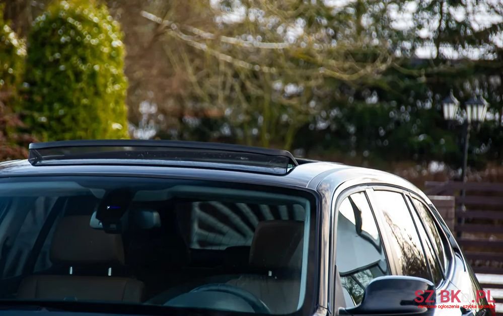 2012' BMW X1 Sdrive20D photo #3