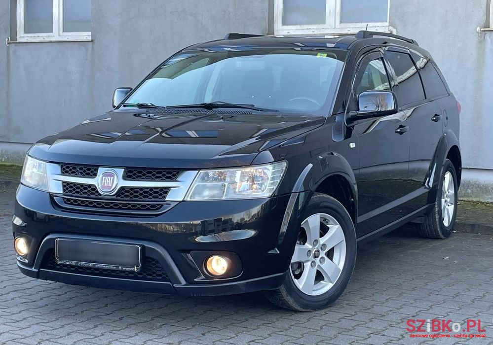 2012' Fiat Freemont photo #5