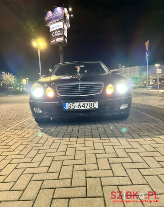 2003' Mercedes-Benz Klasa E photo #3
