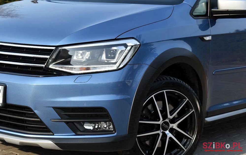 2019' Volkswagen Caddy 2.0 Tdi Alltrack Dsg photo #3