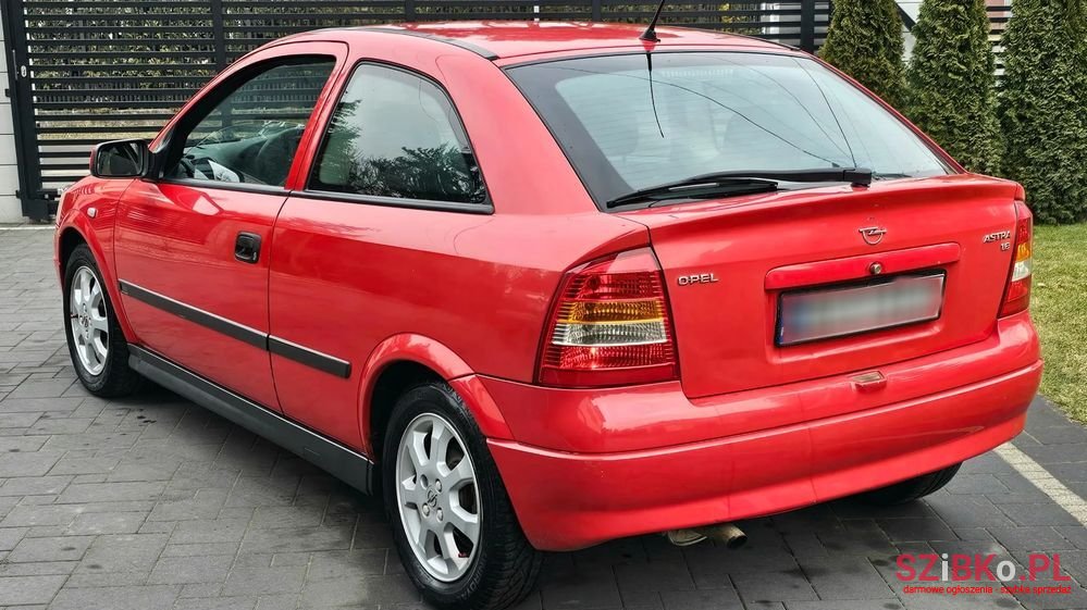 2001' Opel Astra Ii 1.6 Gl / Start photo #3