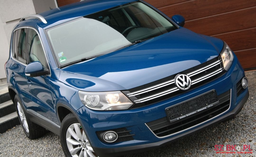 2012' Volkswagen Tiguan photo #5