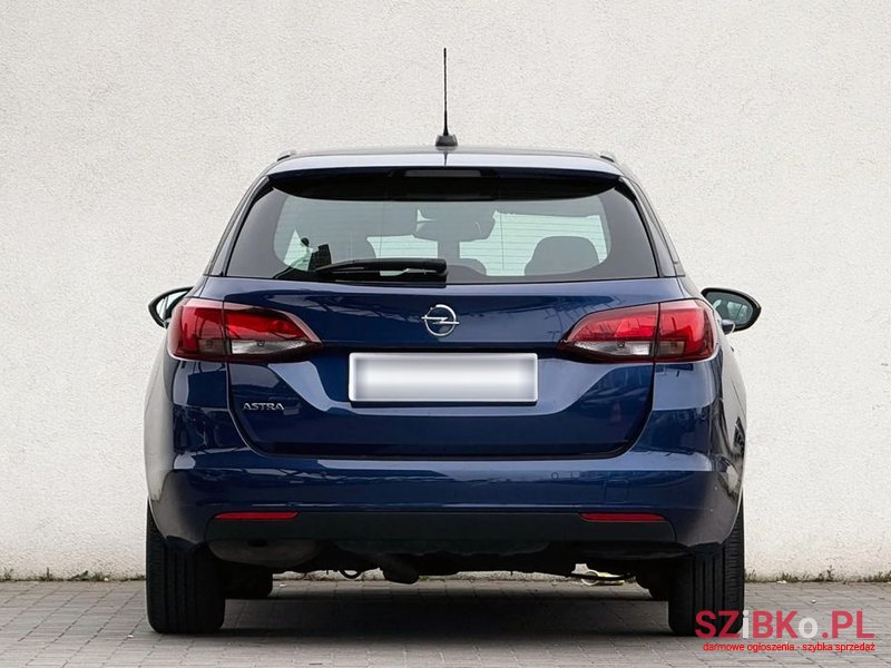 2020' Opel Astra V 1.5 Cdti Edition photo #5