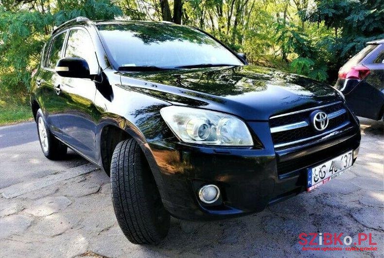 2009' Toyota Rav-4 photo #1