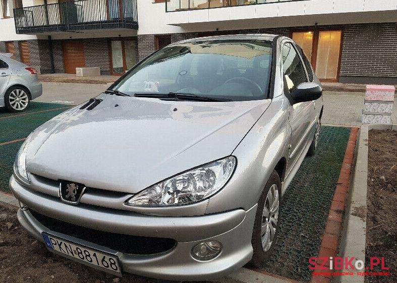 2003' Peugeot 206 photo #1