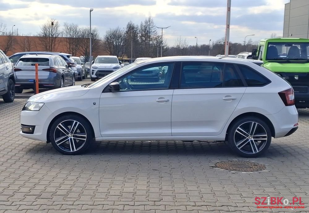 2014' Skoda Rapid photo #3